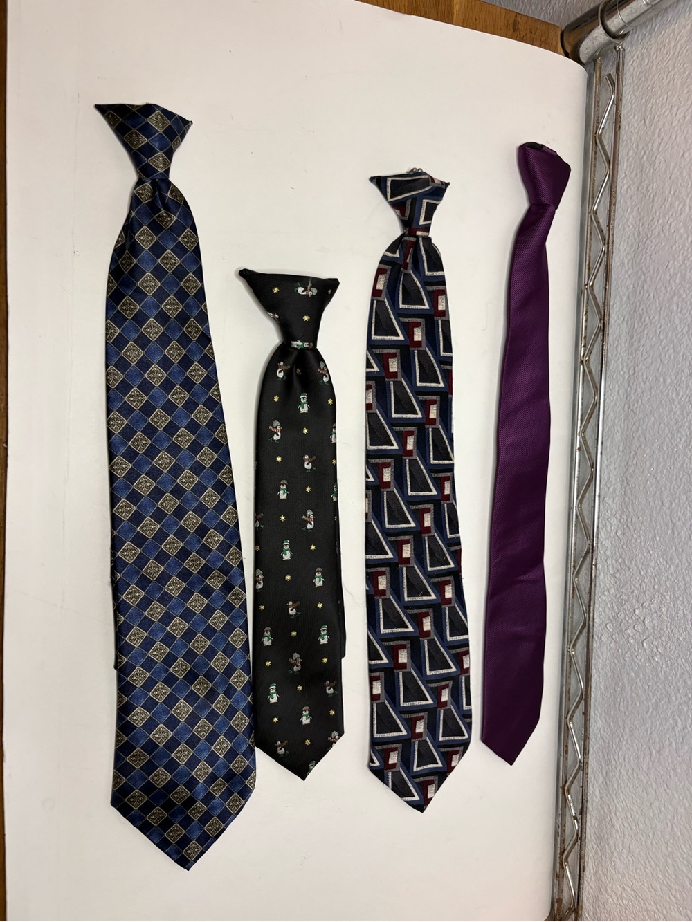 Classic Men's Silk Tie - Purple